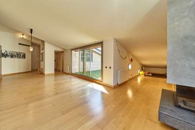 realestate photo 1